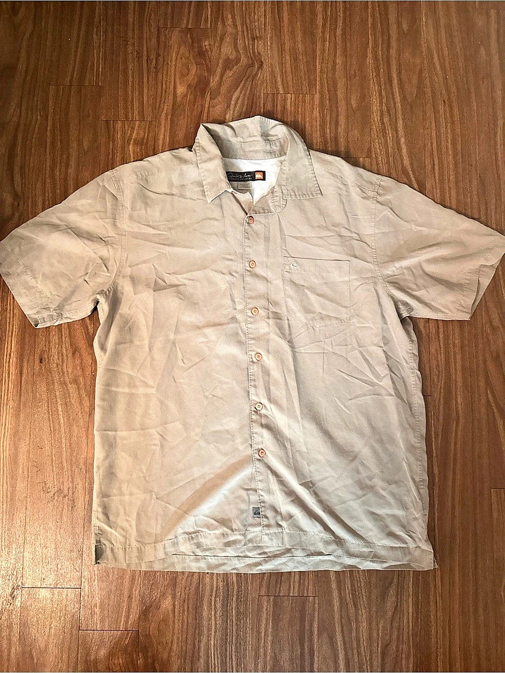 Vintage Quiksilver Men's Short Sleeve Shirt in Beige